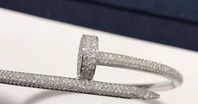 40万的卡地亚钻戒典当四分之一价，这是钻石的问题，还是被骗了？