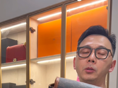 外地粉丝寄给我们回收包包，一起来看看是什么东西#二手奢...
