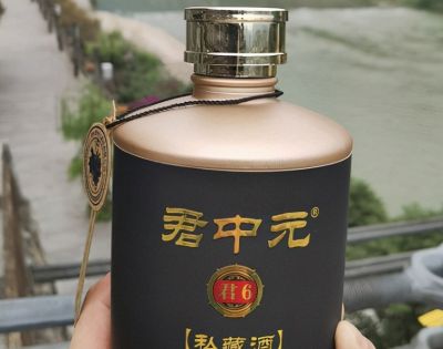 为啥有人高价回收白酒？一问才知道，里面这么多猫腻，涨知识了