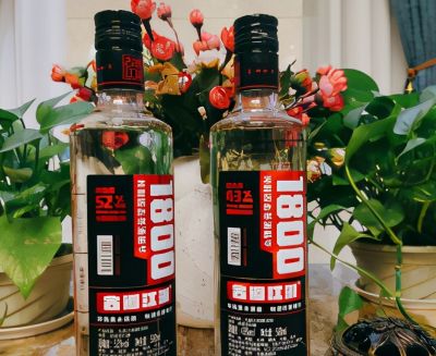 为何烟酒店会高价回收白酒，人傻钱多？过来人透露出这么些猫腻