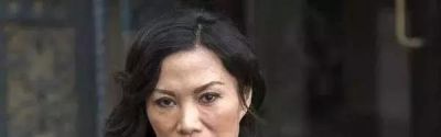 徐州香奈儿回收电话 国际名媛邓文迪与默多克离婚后靠什么维持光鲜生活？