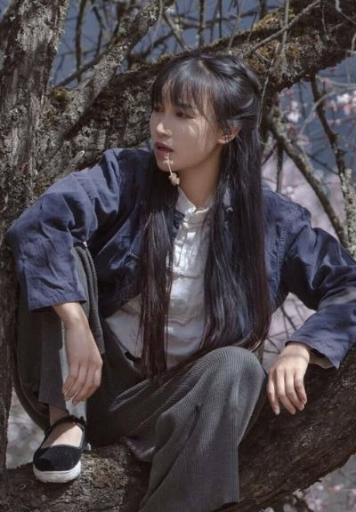 徐州香奈儿回收地址 穷人家的孩子👶🏻怎么改变目前贫穷的现状？跪求方法？