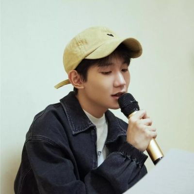 锦州香奈儿包回收价钱 00后的明星都有谁？