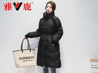 哈尔滨回收香奈儿包报价 羽绒服什么牌子好？