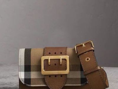 西安格迪奥回收价格查询 想给女朋友买个包包，10000左右求推荐？