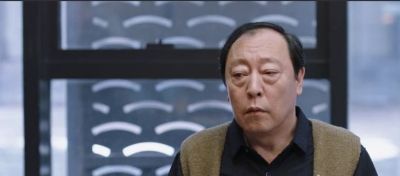 苏州迪奥名包回收价格查询 《都挺好》中刚找到工作的明哲，为什么有能力帮苏大强买500万一套的房子？