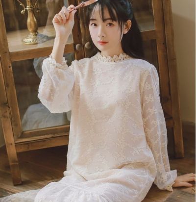 迪奥的耳环能回收吗吗 有哪些复古高级又优雅的绝美小裙子？